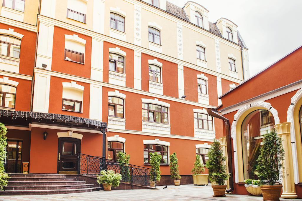 Podol Plaza Hotel Kyiv Exterior photo