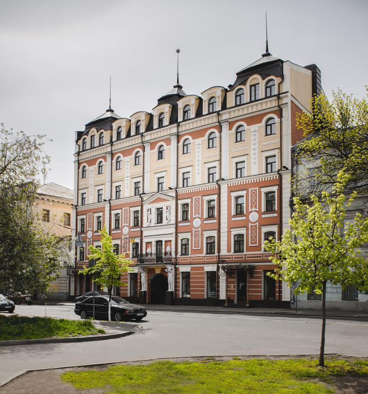 Podol Plaza Hotel Kyiv Exterior photo